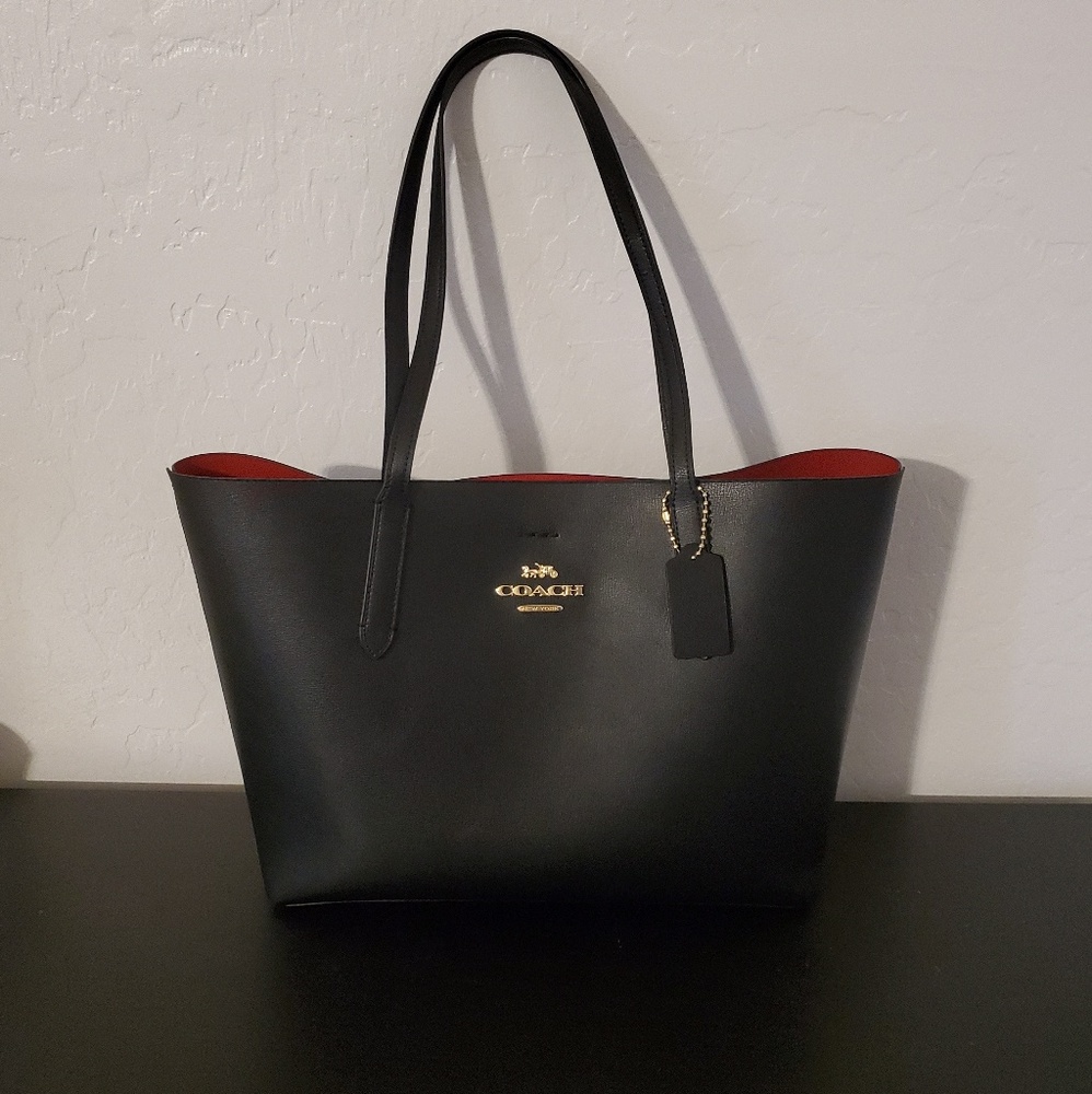 Avenue coach tote bag
